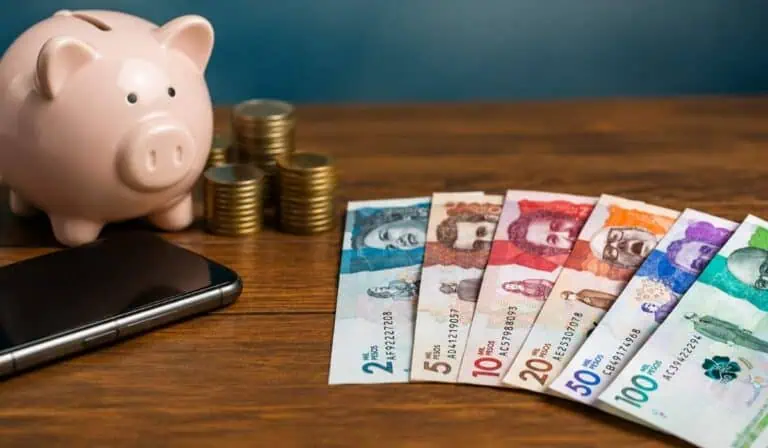 Nuevas cuentas bancarias, bolsillos y CDT que pagan hasta 12 % por ahorrar dinero en Colombia