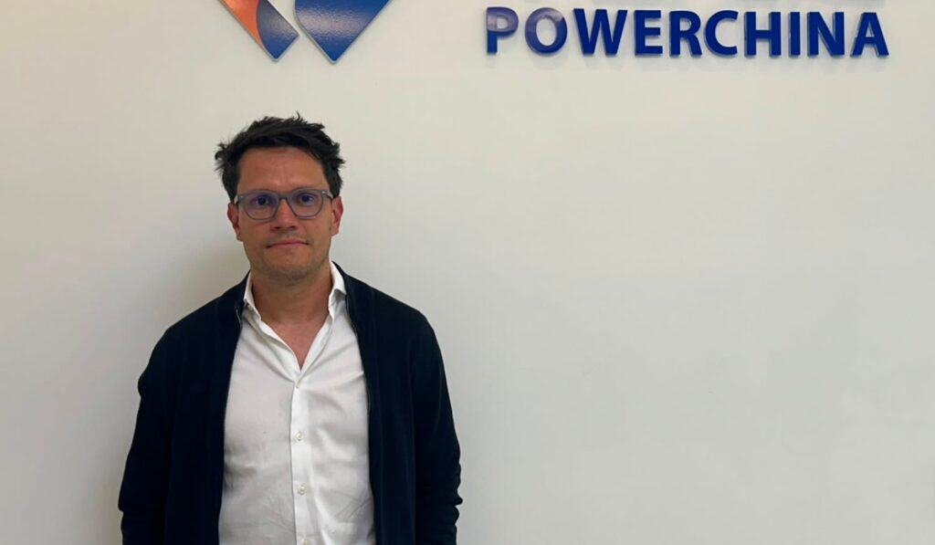 Entrevista | En medio de una eventual ola de calor, deben potenciarse los proyectos de energía eléctrica: gerente general de Powerchina Carlos Andrés Quiza, gerente general de Powerchina. Imagen: Alejandro Correa-Valora Analitik