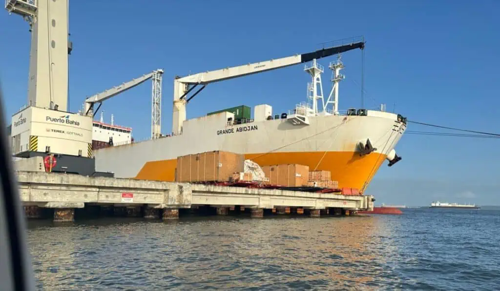 Ecopetrol y Frontera Energy obtuvieron una licencia de la ANI para avanzar con la regasificadora de Puerto Bahía en Cartagena Regasificadora de Puerto Bahía (Cartagena). Imagen: Alejandro Correa-Valora Analitik