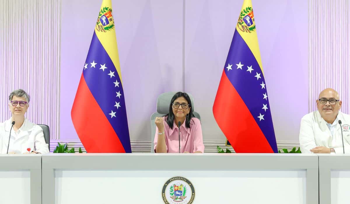 Venezuela anuncia reestructuración de su deuda externa