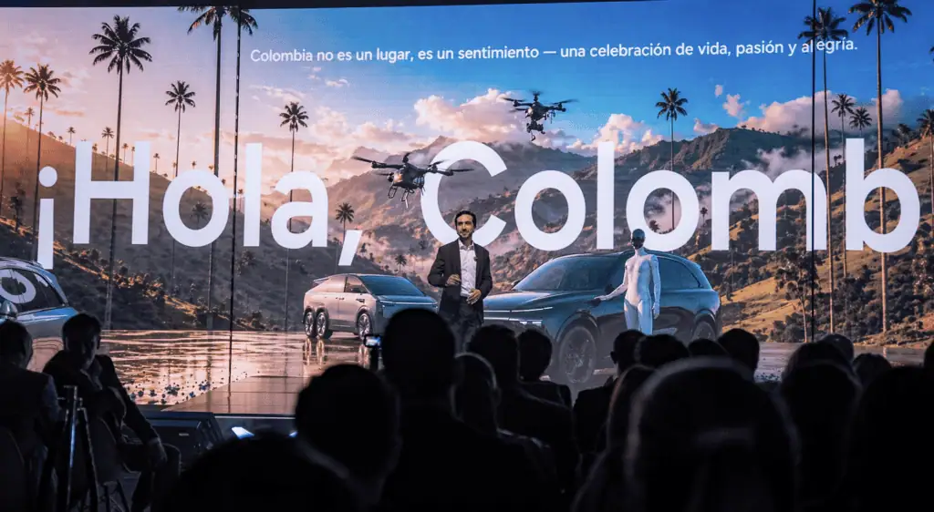 La marca de vehículos chinos Xpeng llega a Colombia con dos SUV eléctricas: precios arrancan en $150 millones Lanzamiento de Xpeng en Colombia. Foto: Xpeng.