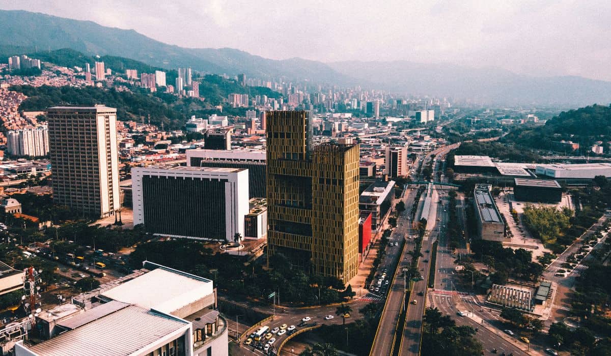 Home - Valora Analitik Medellín. Foto: cortesía Horasis Global Summit.