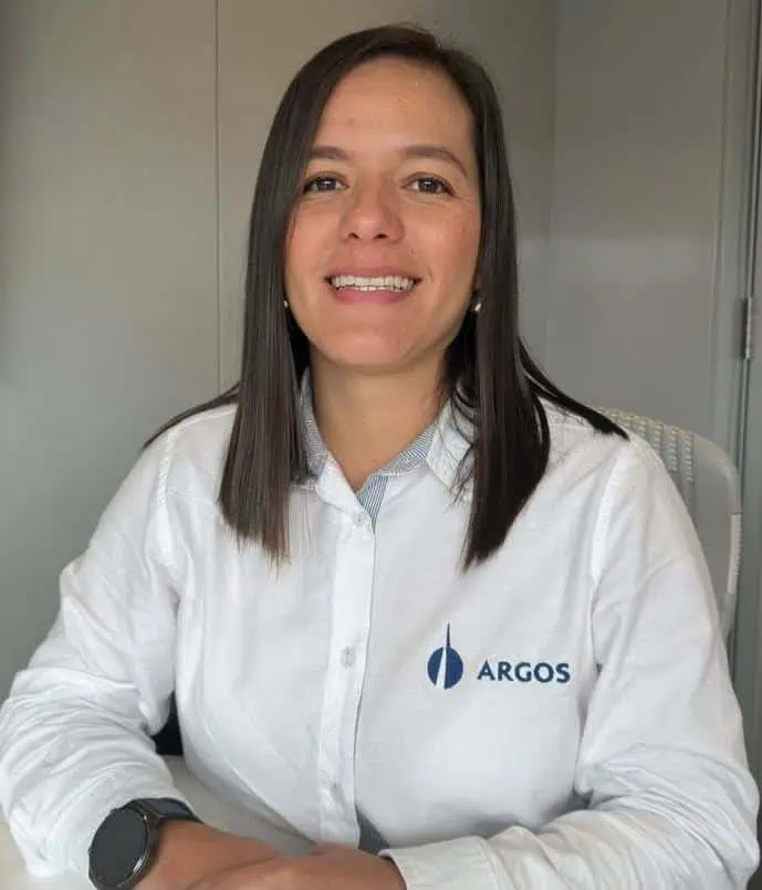Cementos Argos incorpora inteligencia artificial para optimizar sus operaciones Alejandra Barrera, directora de Planeación Cadena de Abastecimiento de Cementos Argos