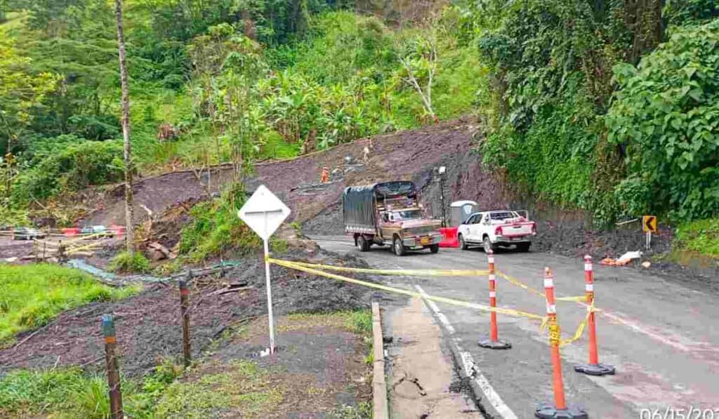 Reabren de manera controlada transversal del Sisga: Así será el tránsito y los horarios de movilidad Así será la reapertura que tendrá el Sisga