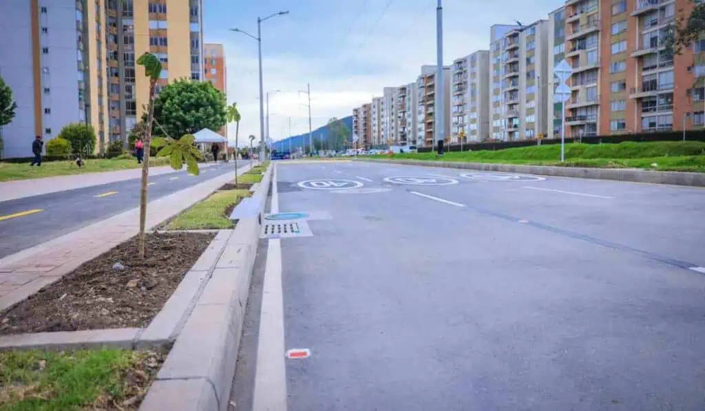 Tras años de retraso, por fin entregan megaobra que acabará con trancones al norte de Bogotá Avenida Laureano Gómez, al norte de Bogotá, por fin fue habilitada en su totalidad