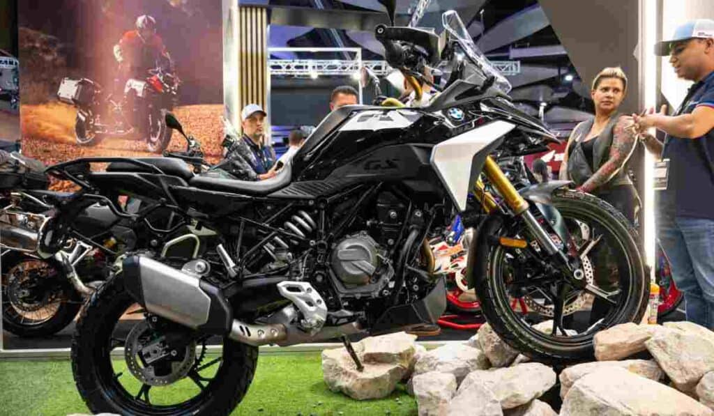 BMW sacó nueva e imponente moto: Alto cilindraje, mayor seguridad y potencia a un gran precio BMW sacó un nuevo modelo en sus motos ideal para lo rural y lo urbano