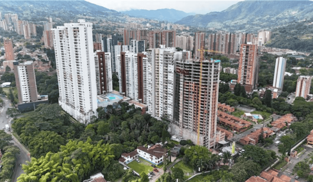 Colombianos en el exterior se convierten en uno de los principales compradores de vivienda nueva en el país Colombianos en el exterior se convierten en uno de los principales compradores de vivienda nueva en el país
