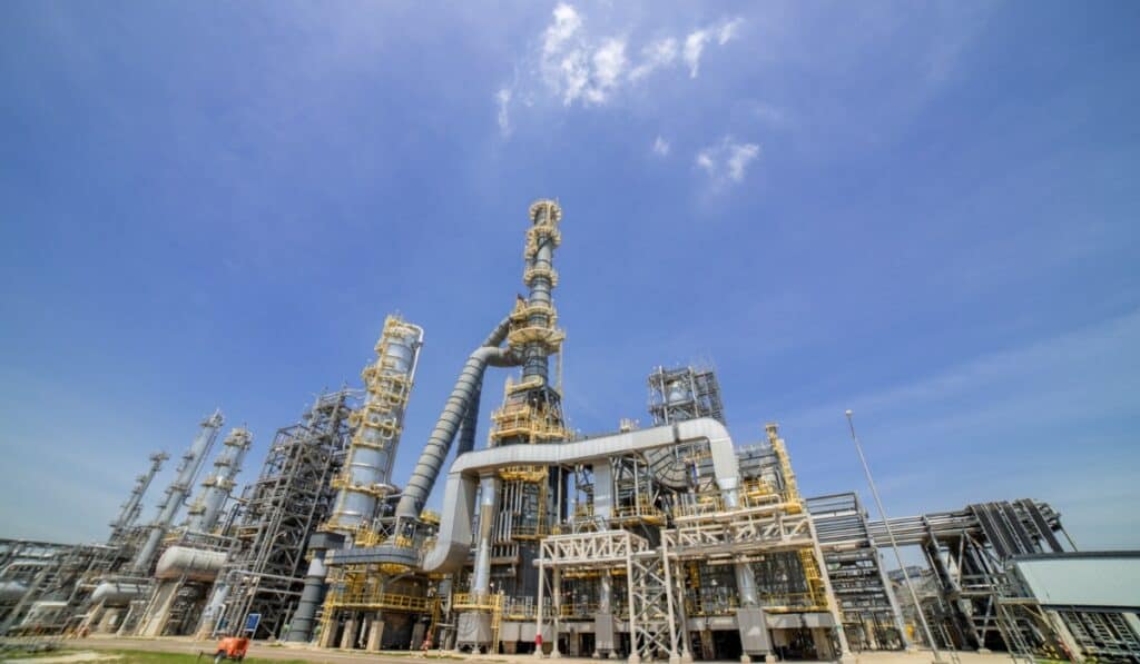 Ecopetrol sella alianza con Cooperación Alemana para el Desarrollo con el fin de producir combustibles SAF Desarrollo de combustibles SAF en Reficar. Imagen: Ecopetrol
