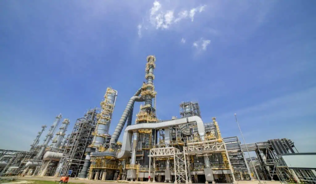 Ecopetrol sella alianza con Cooperación Alemana para el Desarrollo con el fin de producir combustibles SAF Desarrollo de combustibles SAF en Reficar. Imagen: Ecopetrol
