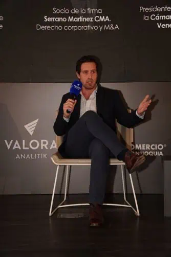 Entrevista | Cautela y planeación, lo que deben tener en cuenta las empresas para aprovechar oportunidades en Venezuela Foto: Alejandro Medina, socio de Serrano Martínez CMA