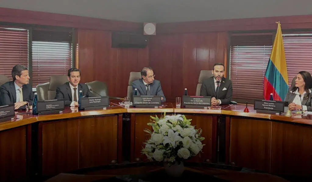 Gabinete, Congreso y cortes: los tres frentes que definirán si De la Espriella puede gobernar Reunión entre las altas cortes y Abelardo