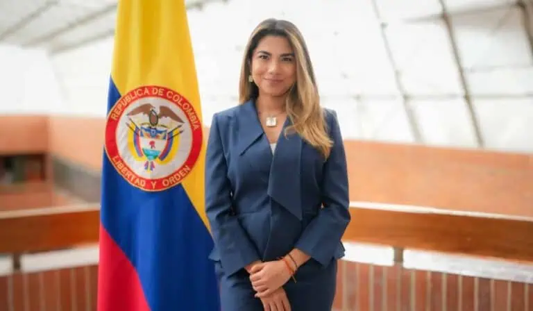La superintendente de Sociedades, Nini Johanna Castañeda, habló sobre la situación de una compañía que aporta cerca de 8 % de la producción de gas en Colombia. Imagen: Superintendencia de Sociedades