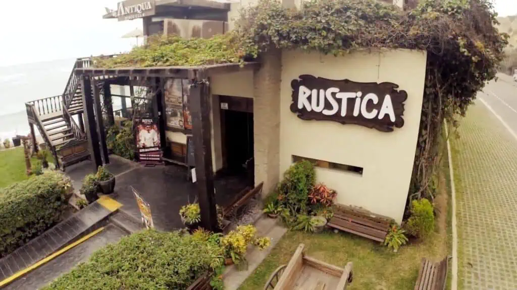 Rústica, una marca con más de tres décadas de trayectoria en el mercado peruano Rústica, una marca con más de tres décadas de trayectoria en el mercado peruano