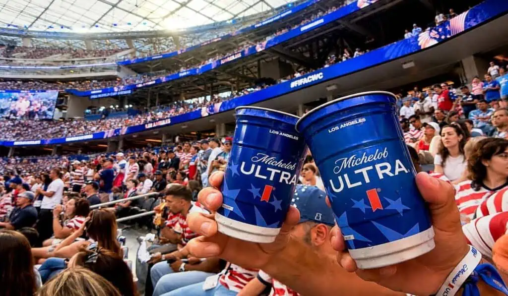La cerveza que se consumiría en el Mundial equivale a dos semanas de lo que se toma en Medellín La cerveza que se consumiría en el Mundial equivale a dos semanas de lo que se toma en Medellín