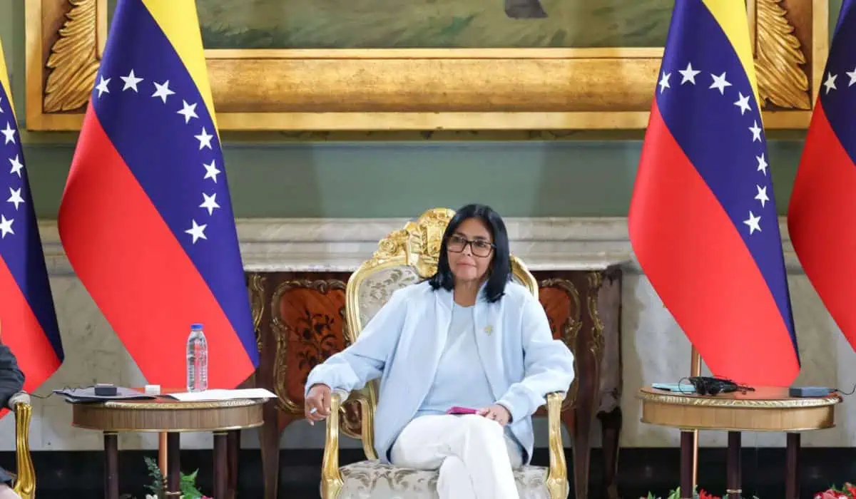 Nicolás Maduro fue capturado por el gobierno Trump: Esto viene para Venezuela Delcy Rodríguez, presidenta encargada de Venezuela. Foto: Prensa Presidencial de Venezuela.