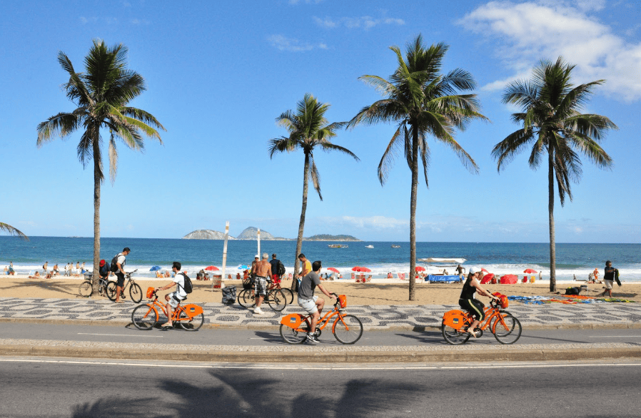 Viajar a Río de Janeiro desde Colombia: tiquetes, precios y qué visitar Ipanema en Río de Janeiro. Foto: Visit Río.