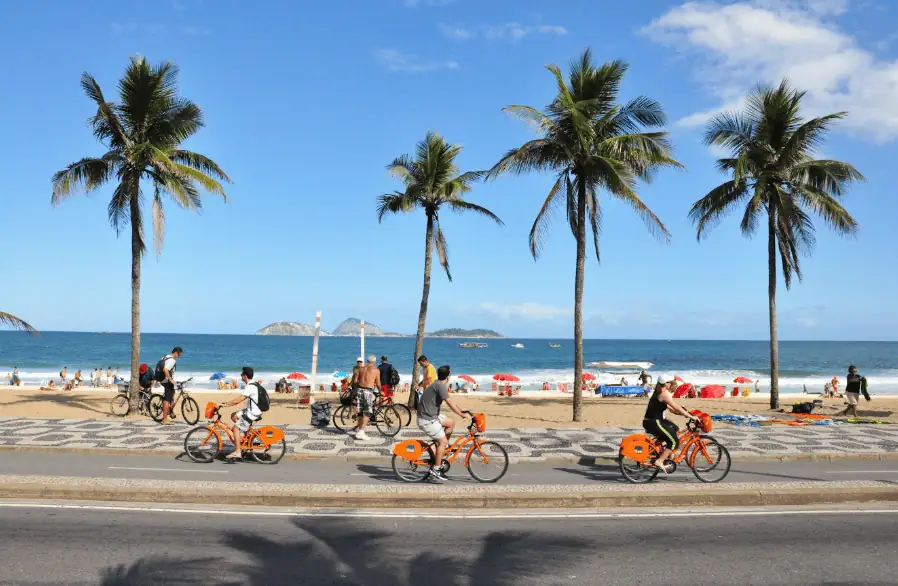 Viajar a Río de Janeiro desde Colombia: tiquetes, precios y qué visitar Ipanema en Río de Janeiro. Foto: Visit Río.
