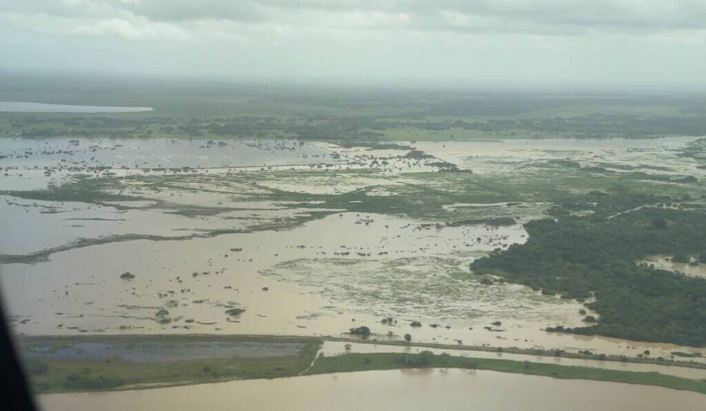 Alerta roja por lluvias en Arauca y Casanare: miles de familias afectadas y promesas de inversión de Abelardo De la Espriella Alerta roja por lluvias en Arauca y Casanare