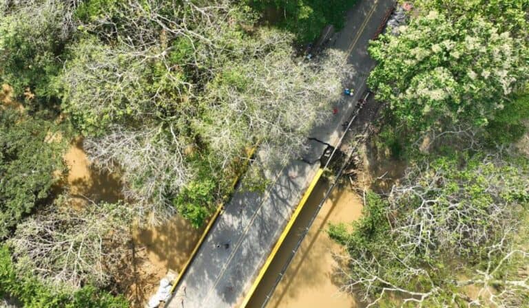 Arranca megaobra clave para recuperar la conexión vial entre Montería y Urabá Arranca megaobra clave para recuperar la conexión vial entre Montería y Urabá