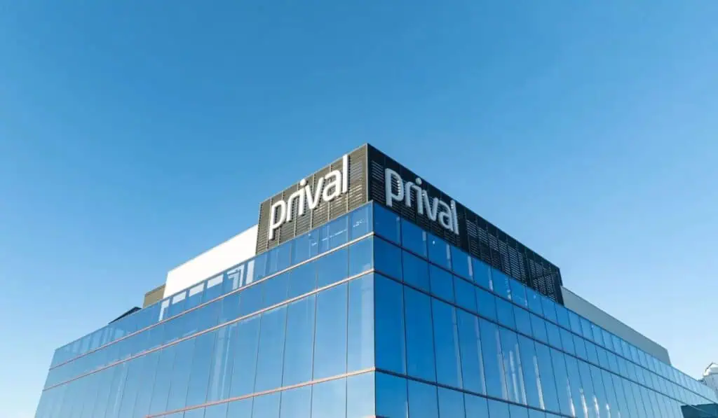 Banco panameño busca llegar a Colombia con su negocio de banca privada e inversión Banco Prival de Panamá busca tener oficina de representación en Colombia