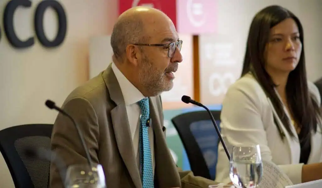 Andesco demandó el nuevo marco tarifario para acueducto y alcantarillado que entró en vigencia en julio Camilo Sánchez, presidente del Consejo Gremial, habla del atentado a Miguel Uribe. Imagen: cortesía Andesco