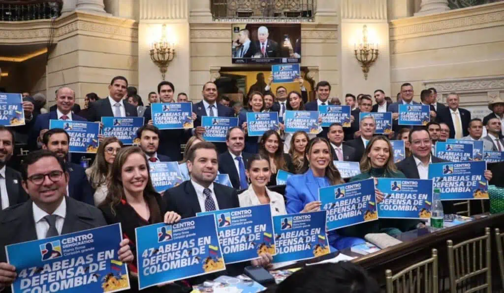 Centro Democrático pide devolver presupuesto nacional de 2027 presentado por Petro por inconsistencias Centro Democrático