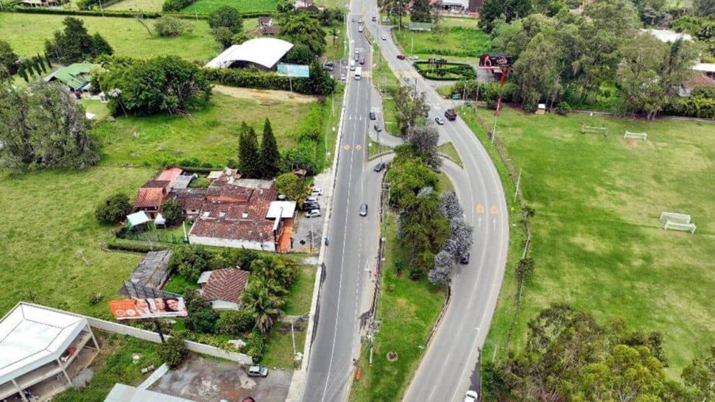 DEVIMED (Desarrollo Vial del Oriente de Medellín) DEVIMED (Desarrollo Vial del Oriente de Medellín)