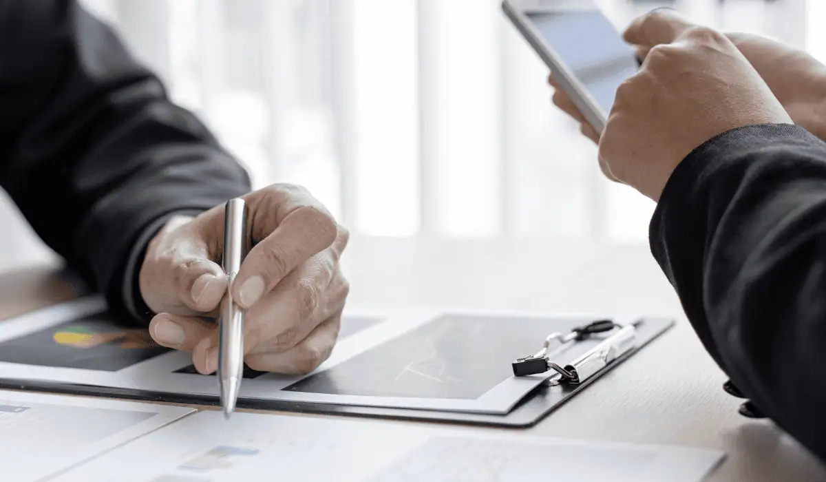 Home - Valora Analitik La normativa incorpora nuevas herramientas destinadas a que este tipo de empresas puedan responder a escenarios de deterioro. Foto: Canva