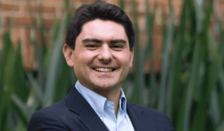 CARF confirma la salida de Juan Sebastián Betancur como director técnico Juan Sebastián Betancur.