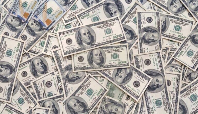Dólar en Colombia abre levemente a la baja pendiente del dato de inflación Dólar en Colombia