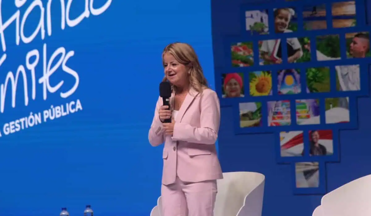 Home - Valora Analitik Elsa Noguera, ministra de Transporte designada
