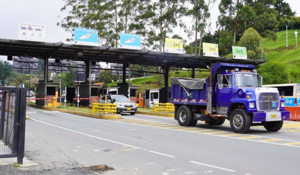 Flypass responde a suspensión del pago electrónico en algunos peajes de Antioquia: espera que transición se dé en corto plazo Flypass responde a suspensión del pago electrónico en algunos peajes de Antioquia