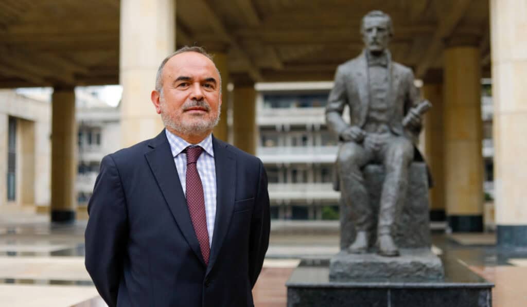 Gobierno Petro defiende nombramientos de última hora en notarías pese a pedido de suspensión de notarios de carrera Jorge Iván Cuervo, ministro de Justicia y del Derecho