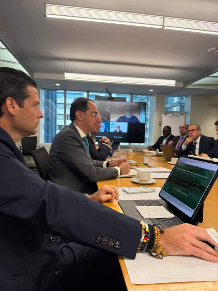 José Manuel Restrepo en reunión con el Banco Mundial José Manuel Restrepo en reunión con el Banco Mundial