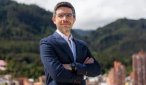 Home - Valora Analitik Juan Francisco Sierra, CEO de Allianz Colombia