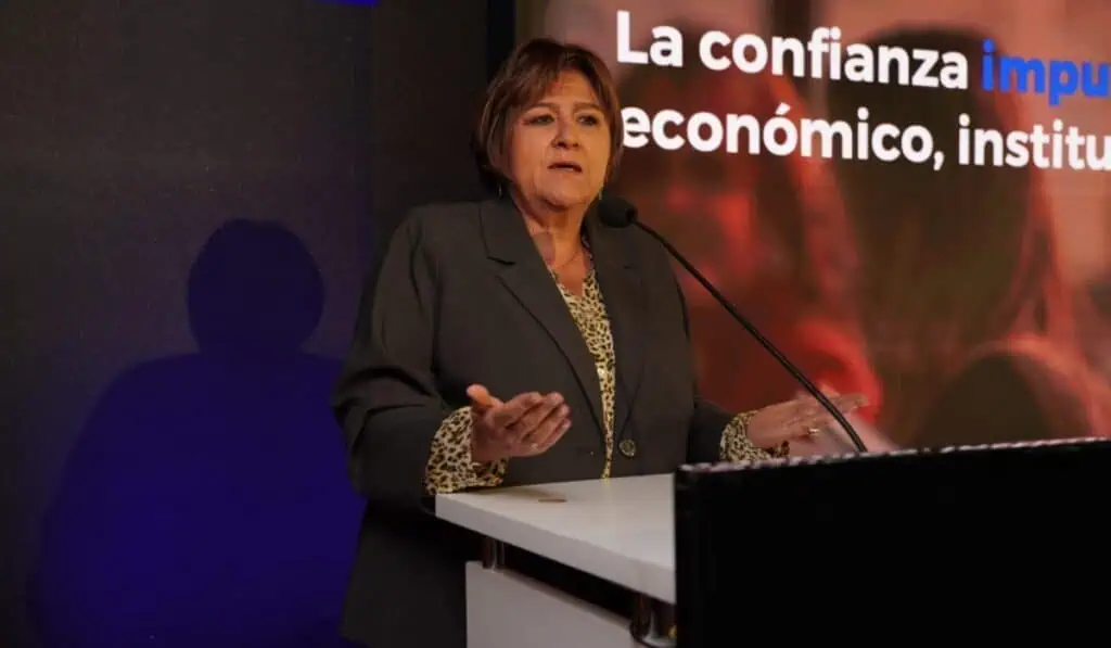Entrevista | Presidenta del Grupo Aval anticipó “buen balance” en primer semestre; habló de tasas y caída del dólar María Lorena Gutiérrez, presidenta del Grupo Aval (1)