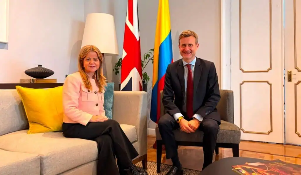 Nueva MinTransporte arranca plan para destrabar megaobras en Colombia Ministra de Transporte designada, Elsa Noguera