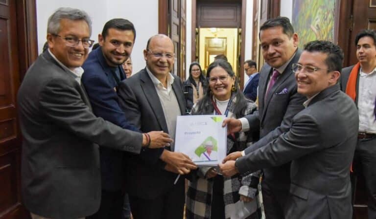 Gobierno radica proyecto de ley del Presupuesto General de la Nación 2027, por $575,6 billones PGN