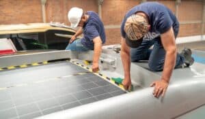 Home - Valora Analitik Panel solar en buses. Imagen: Energy Now