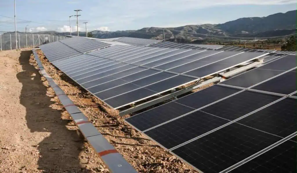 Banco de Bogotá financiará $300.000 millones para parque solar de Patria y Ashmore en Santander Banco de Bogotá financiará $300.000 millones para parque solar de Patria y Ashmore en Santander