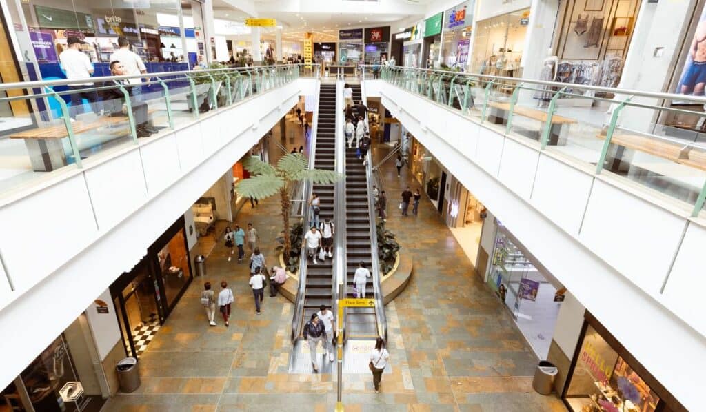 Parque comercial El Tesoro