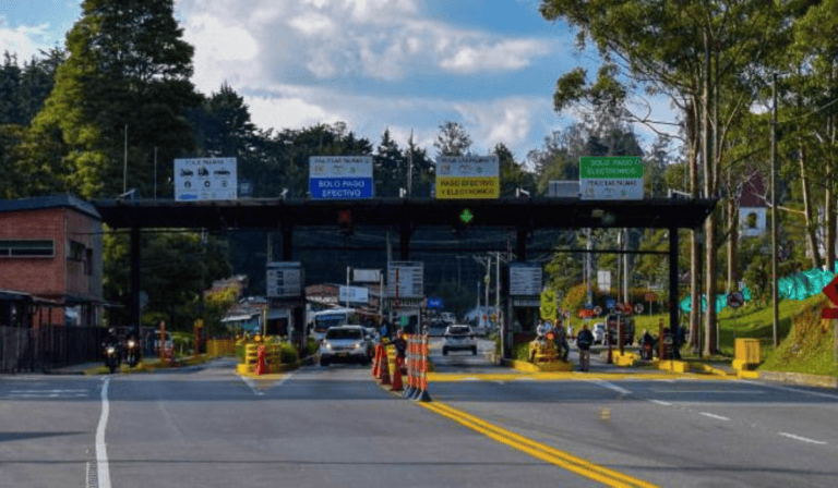 Suspenderían pagos electrónicos en algunos peajes de Antioquia: solo recibirían efectivo desde el 1 de agosto Peaje variante Las Palmas / Cortesía: Gobernación Antioquia