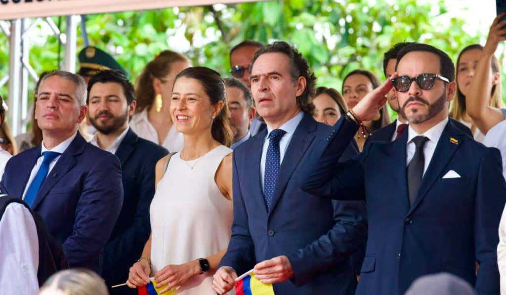 Presidente electo De la Espriella lideró desfile del 20 de julio en Medellín Presidente electo De la Espriella lideró desfile del 20 de julio en Medellín