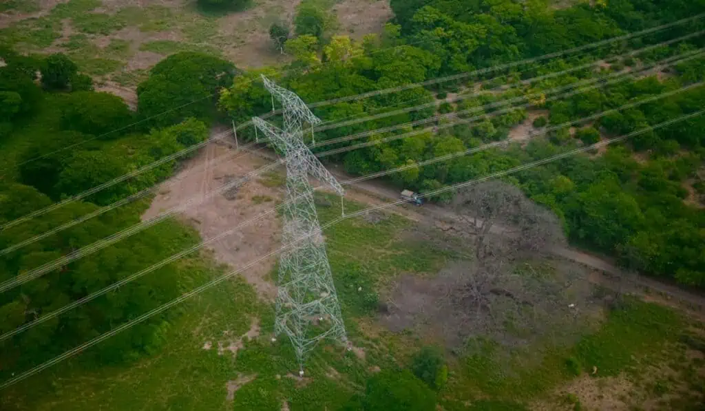 Gobierno Petro afirmó que el proyecto de transmisión eléctrica Colectora llegó a un avance de 90 % Proyecto Colectora. Imagen: Ministerio de Ambiente
