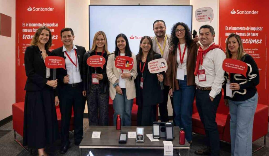 Santander Colombia, primer banco corporativo en integrarse al ecosistema Bre-B gracias a su alianza con CCO Credibanco Santander Colombia corporativo abre nuevo beneficio empresarial