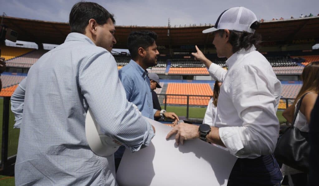 Comenzaron las obras de transformación del Atanasio Girardot: así será el estadio de Medellín La renovación contempla una intervención sobre 55.600 metros cuadrados del estadio