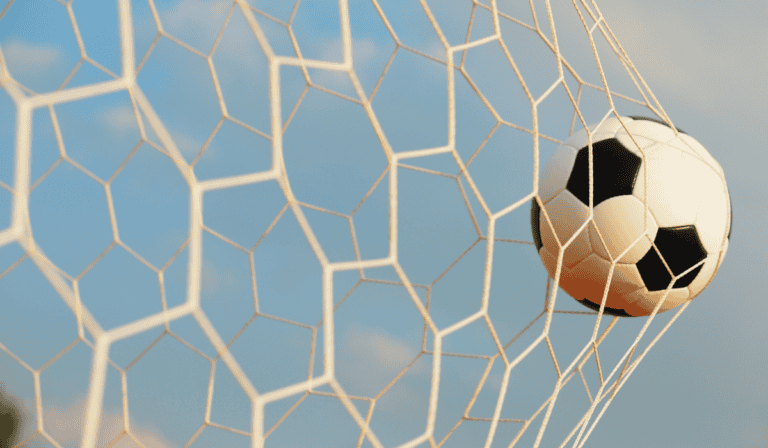 Con el fútbol como motor de cambio para los niños, Protección lanza campaña de actualización de datos con impacto social Protección impulsa espacios de formación donde el fútbol trasciende el juego