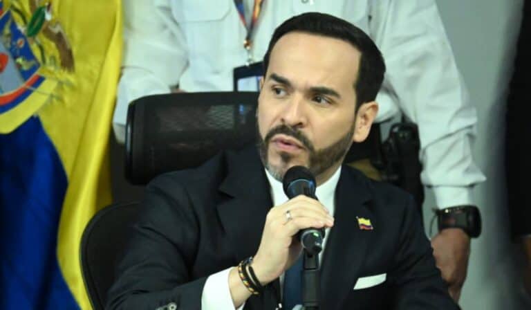 Terremoto en Colombia deja 111 muertos, 88 heridos y 61 edificios colapsados: balance del Gobierno Abelardo de la Espriella, presidente de Colombia.