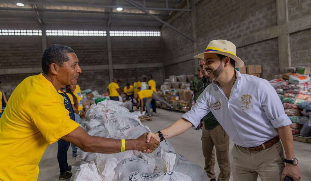 Home - Valora Analitik Abelardo de la Espriella, presidente de Colombia.