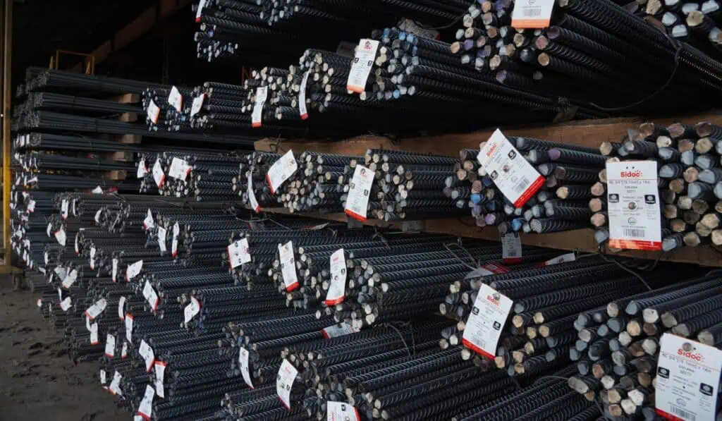 Siderúrgicas donarán 1.000 toneladas de acero para Chocó tras terremoto en Colombia; más sectores suman ayudas Acero producido por la Siderúrgica Sidoc